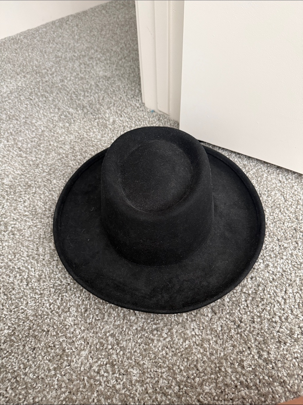 Gigi Pip Classic Black Wide-Brim Felt Hat